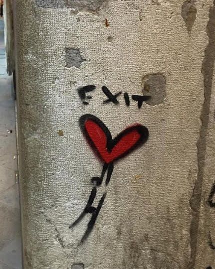 Exit Enter Florencia